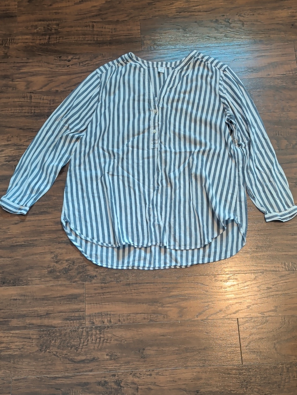 Old Navy Black & White Striped Henley Shirt
